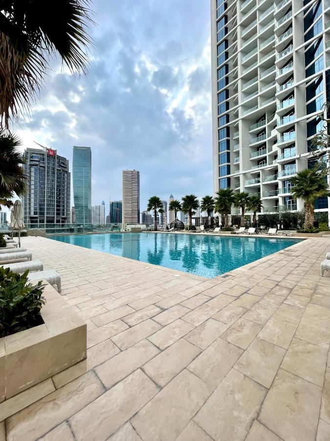 Luxury Aparthotel Prive Dubai Exterior photo